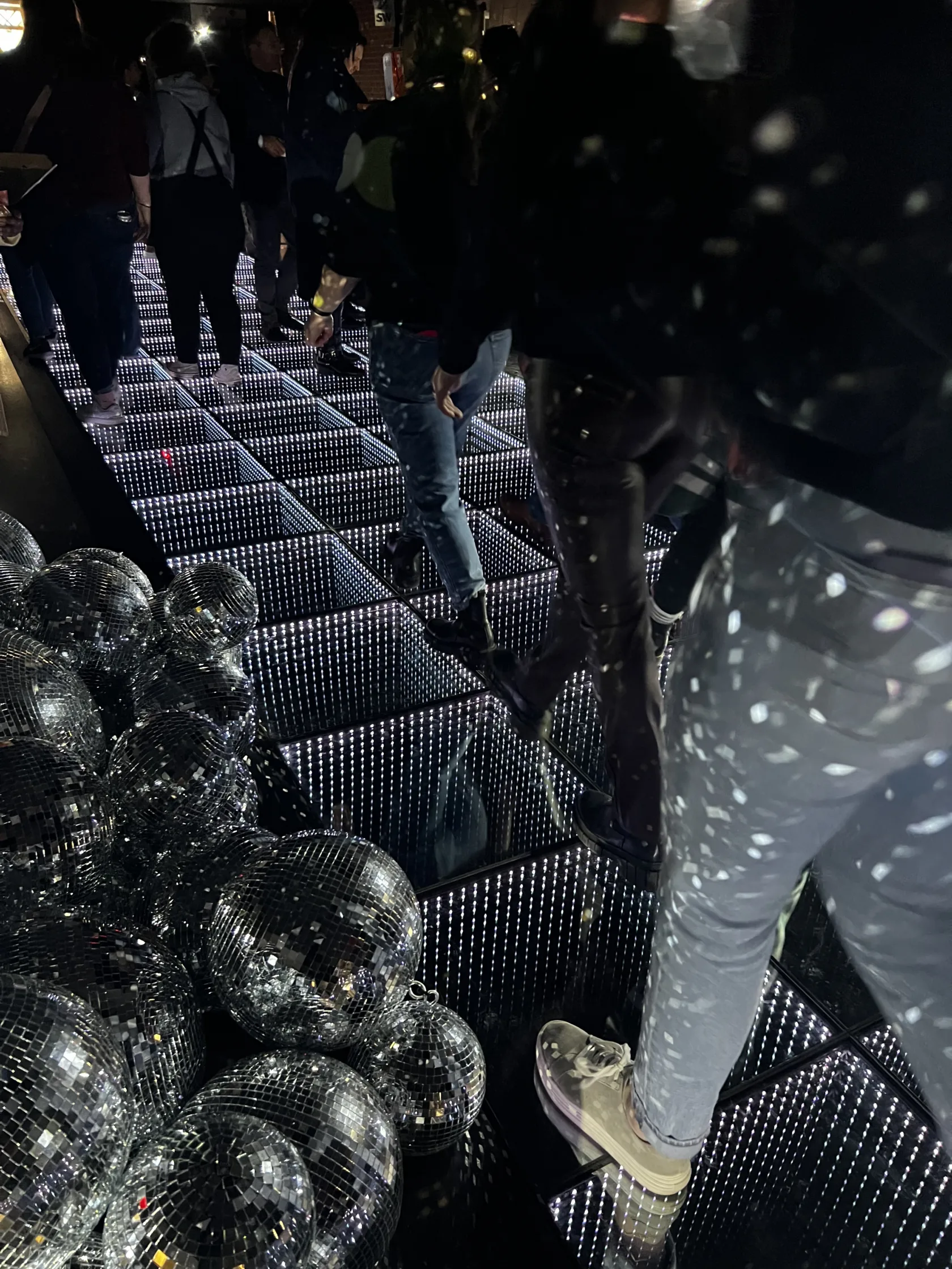 8DAF5034-8AAE-4ED6-8A62-E2EFE3917693